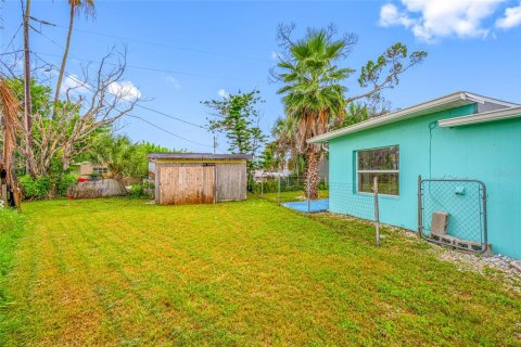 Propiedad comercial en venta en Madeira Beach, Florida, 4 dormitorios, 141.03 m2 № 1906647 - foto 18