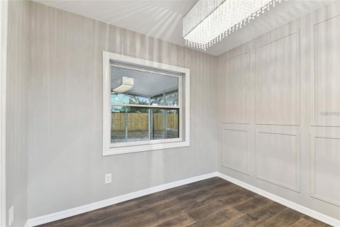 House in Saint Petersburg, Florida 3 bedrooms, 137.31 sq.m. № 1843874 - photo 22