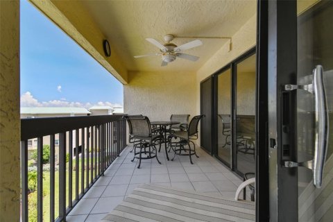 Condominio en alquiler en Madeira Beach, Florida, 2 dormitorios, 117.99 m2 № 1905541 - foto 23