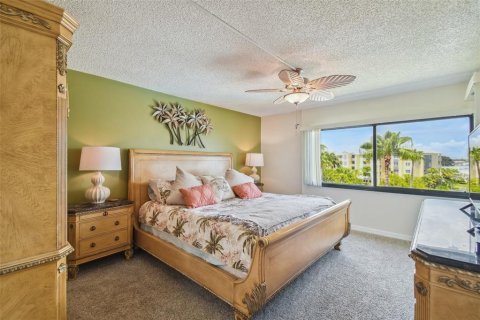 Condominio en alquiler en Madeira Beach, Florida, 2 dormitorios, 117.99 m2 № 1905541 - foto 10