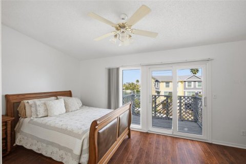Adosado en venta en Indian Rocks Beach, Florida, 3 dormitorios, 145.48 m2 № 2093240 - foto 21