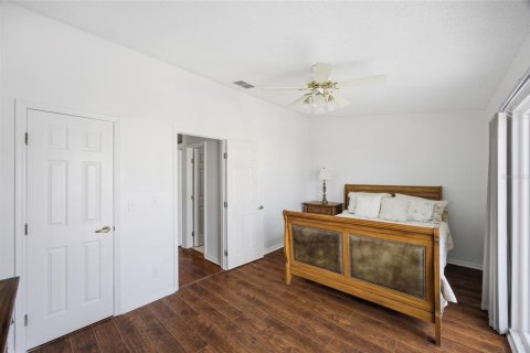 Adosado en venta en Indian Rocks Beach, Florida, 3 dormitorios, 145.48 m2 № 2093240 - foto 22
