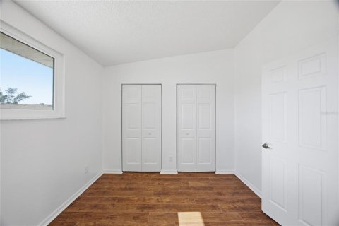 Adosado en venta en Indian Rocks Beach, Florida, 3 dormitorios, 145.48 m2 № 2093240 - foto 27