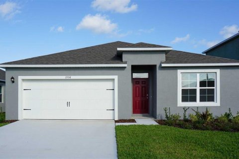 House in New Smyrna Beach, Florida 4 bedrooms, 169.83 sq.m. № 1785528 - photo 1