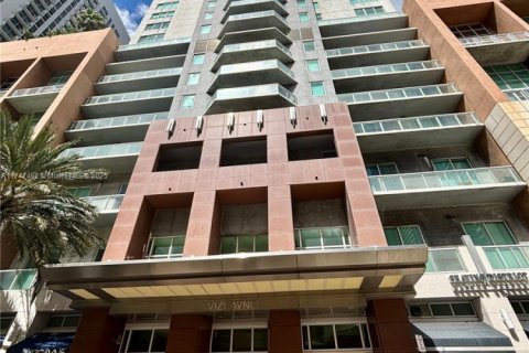 Copropriété à vendre à Miami, Floride: 2 chambres, 111.76 m2 № 1958540 - photo 2