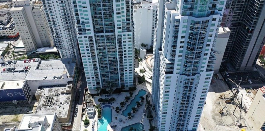 Condo à Miami, Floride, 2 chambres  № 1958540