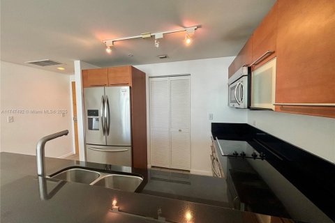 Copropriété à vendre à Miami, Floride: 2 chambres, 111.76 m2 № 1958540 - photo 12