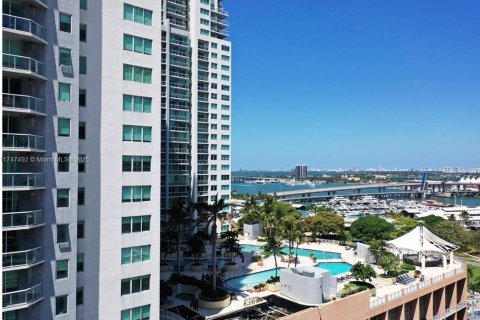 Copropriété à vendre à Miami, Floride: 2 chambres, 111.76 m2 № 1958540 - photo 4