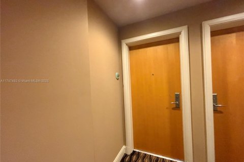 Copropriété à vendre à Miami, Floride: 2 chambres, 111.76 m2 № 1958540 - photo 29