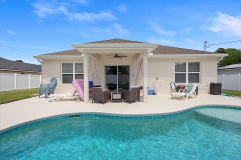 Casa en venta en Port St. Lucie, Florida, 4 dormitorios, 178.19 m2 № 2078310 - foto 8