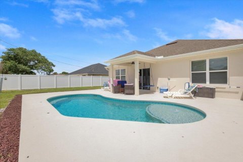 Casa en venta en Port St. Lucie, Florida, 4 dormitorios, 178.19 m2 № 2078310 - foto 7