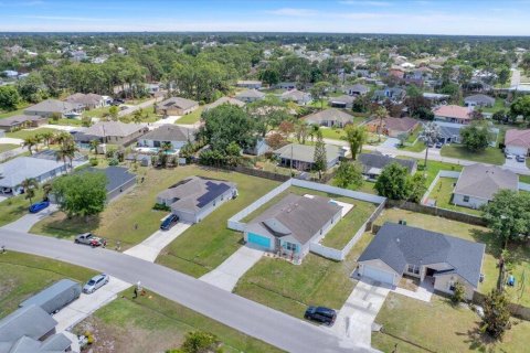 Casa en venta en Port St. Lucie, Florida, 4 dormitorios, 178.19 m2 № 2078310 - foto 11
