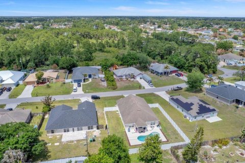 Casa en venta en Port St. Lucie, Florida, 4 dormitorios, 178.19 m2 № 2078310 - foto 13