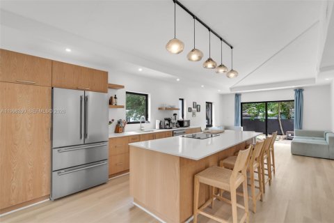 Villa ou maison à vendre à Miami, Floride: 3 chambres, 109.44 m2 № 2060352 - photo 6