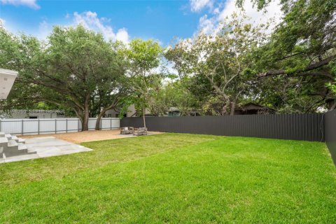 Villa ou maison à vendre à Miami, Floride: 3 chambres, 109.44 m2 № 2060352 - photo 14