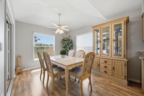 Villa ou maison à vendre à Haines City, Floride: 3 chambres, 162.67 m2 № 2358850 - photo 6