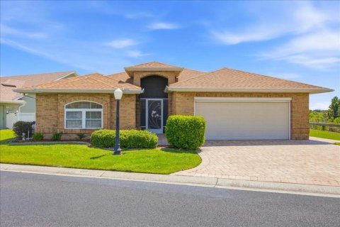 Villa ou maison à Haines City, Floride 3 chambres, 162.67 m2 № 2358850