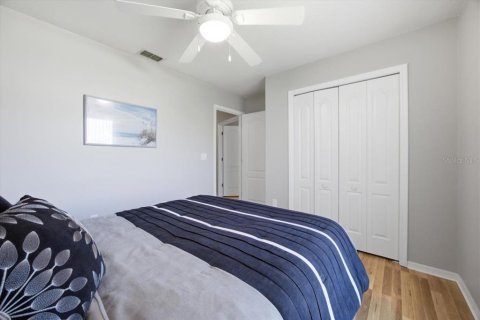 Villa ou maison à vendre à Haines City, Floride: 3 chambres, 162.67 m2 № 2358850 - photo 23