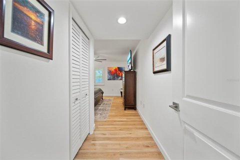 Condo in Hudson, Florida, 1 bedroom  № 1848168 - photo 11