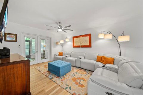 Condo in Hudson, Florida, 1 bedroom  № 1848168 - photo 9