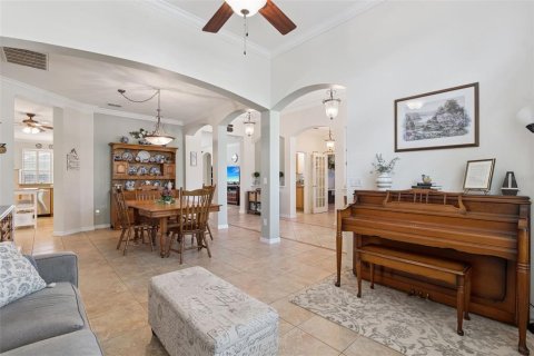 Casa en venta en DeLand, Florida, 3 dormitorios, 238.39 m2 № 2344552 - foto 6