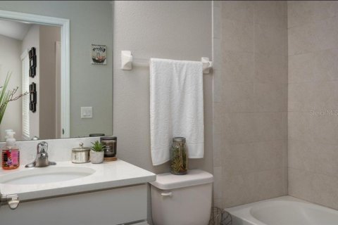 Townhouse in Wesley Chapel, Florida 2 bedrooms, 145.95 sq.m. № 1555316 - photo 17