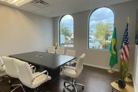 Propiedad comercial en venta en Orlando, Florida, 1237.09 m2 № 2102215 - foto 28