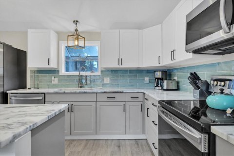 Villa ou maison à louer à Sarasota, Floride: 3 chambres, 174.47 m2 № 2166199 - photo 16