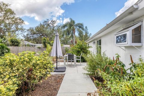 Villa ou maison à louer à Sarasota, Floride: 3 chambres, 174.47 m2 № 2166199 - photo 27