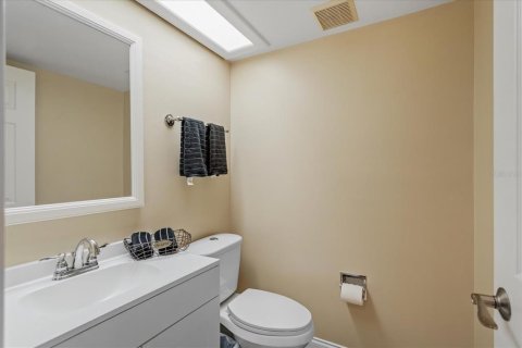 House in Orlando, Florida 4 bedrooms, 229.38 sq.m. № 1835789 - photo 27