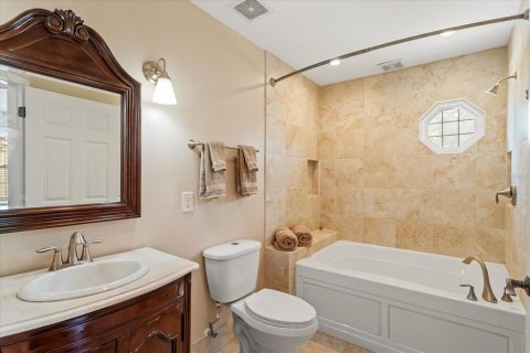 House in Orlando, Florida 4 bedrooms, 229.38 sq.m. № 1835789 - photo 26