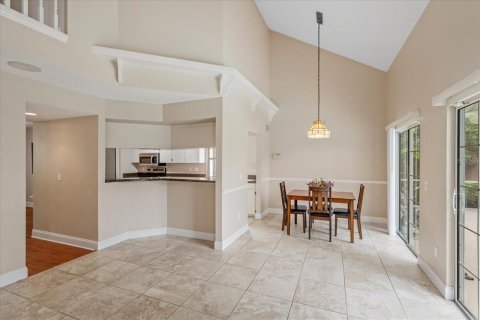 House in Orlando, Florida 4 bedrooms, 229.38 sq.m. № 1835789 - photo 11