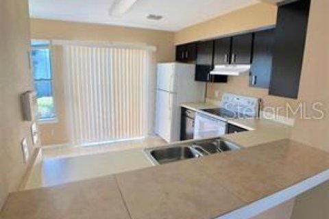 Townhouse in Kissimmee, Florida 2 bedrooms, 92.16 sq.m. № 1523493 - photo 6