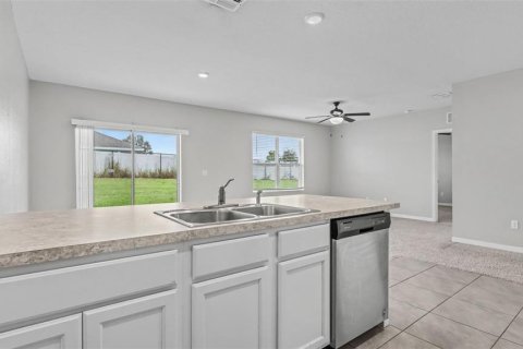Villa ou maison à vendre à Auburndale, Floride: 4 chambres, 137.96 m2 № 2138485 - photo 9