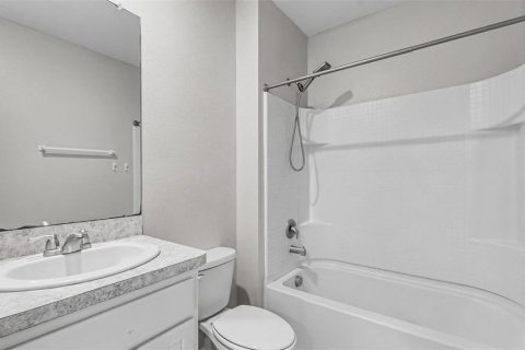 Villa ou maison à vendre à Auburndale, Floride: 4 chambres, 137.96 m2 № 2138485 - photo 15