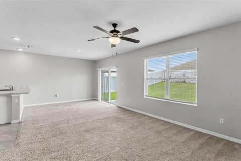Villa ou maison à vendre à Auburndale, Floride: 4 chambres, 137.96 m2 № 2138485 - photo 11