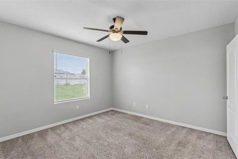 Villa ou maison à vendre à Auburndale, Floride: 4 chambres, 137.96 m2 № 2138485 - photo 19