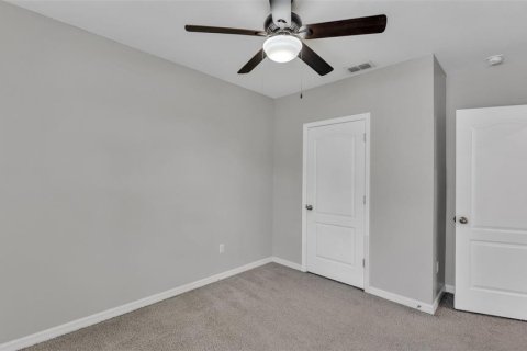 Villa ou maison à vendre à Auburndale, Floride: 4 chambres, 137.96 m2 № 2138485 - photo 18
