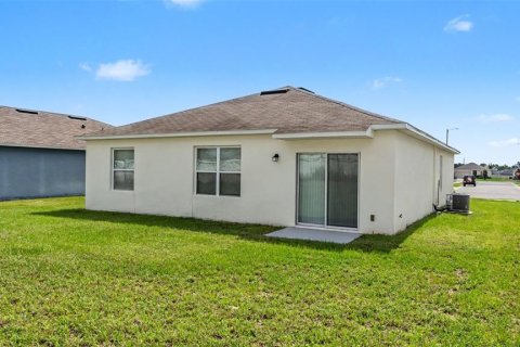 Villa ou maison à vendre à Auburndale, Floride: 4 chambres, 137.96 m2 № 2138485 - photo 29