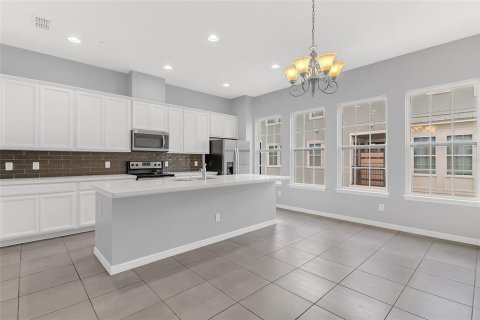 Touwnhouse à vendre à Altamonte Springs, Floride: 3 chambres, 161.84 m2 № 2201318 - photo 10