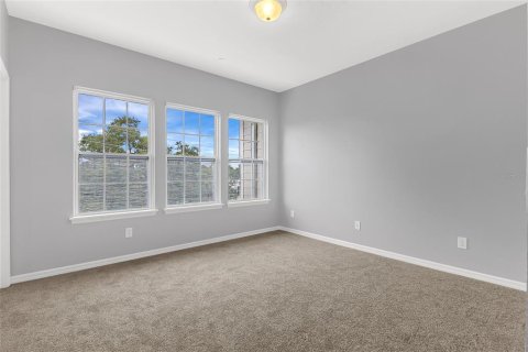 Touwnhouse à vendre à Altamonte Springs, Floride: 3 chambres, 161.84 m2 № 2201318 - photo 24