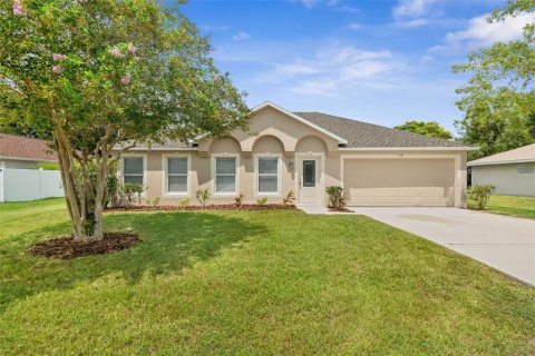 House in Palm Coast, Florida 3 bedrooms, 179.49 sq.m. № 2330908