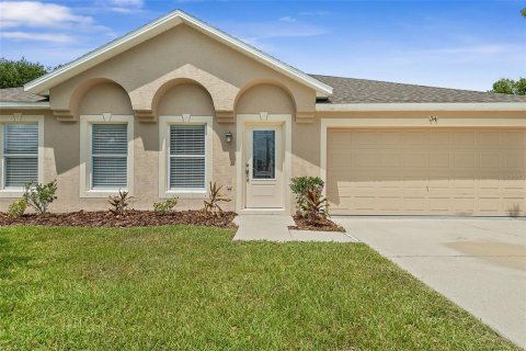 House in Palm Coast, Florida 3 bedrooms, 179.49 sq.m. № 2330908 - photo 3