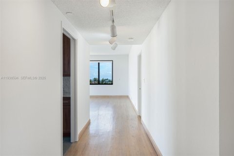 Copropriété à vendre à Key Biscayne, Floride: 4 chambres, 276.38 m2 № 2011368 - photo 11