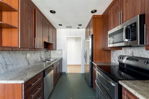 Copropriété à vendre à Key Biscayne, Floride: 4 chambres, 276.38 m2 № 2011368 - photo 17