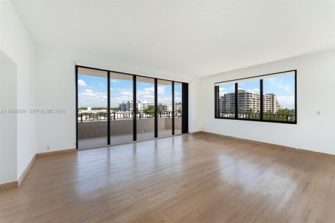 Copropriété à vendre à Key Biscayne, Floride: 4 chambres, 276.38 m2 № 2011368 - photo 6