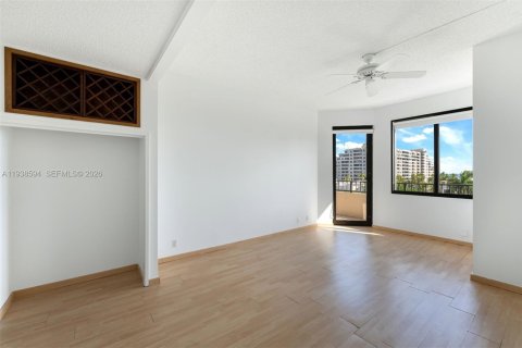 Copropriété à vendre à Key Biscayne, Floride: 4 chambres, 276.38 m2 № 2011368 - photo 22