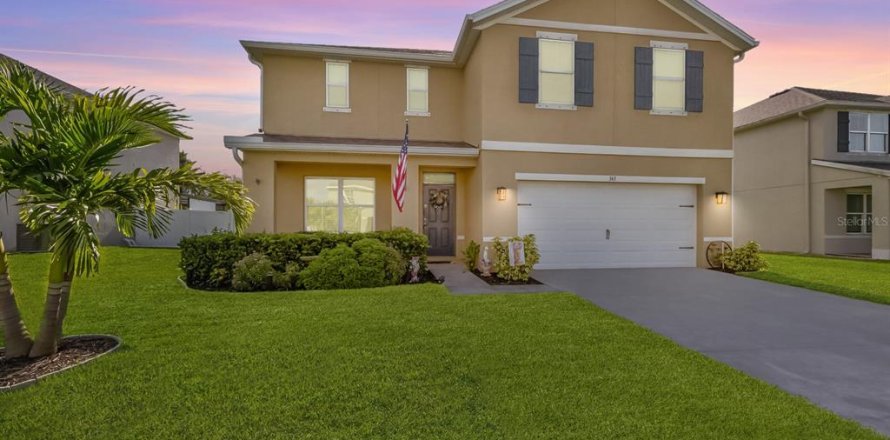 Villa ou maison à Bradenton, Floride 4 chambres, 232.72 m2 № 1916648