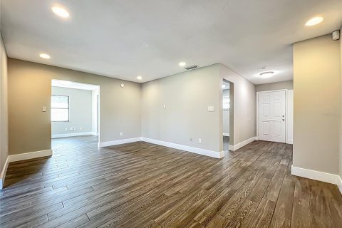 House in Orlando, Florida 3 bedrooms, 178.09 sq.m. № 1879768 - photo 26