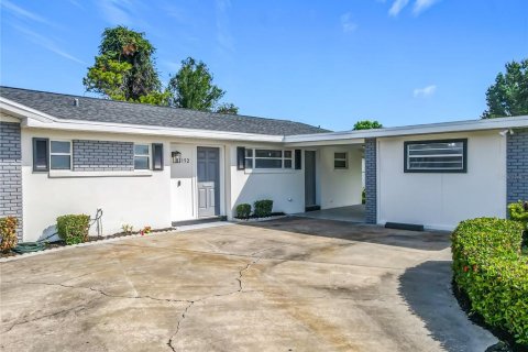 House in Orlando, Florida 3 bedrooms, 178.09 sq.m. № 1879768 - photo 5